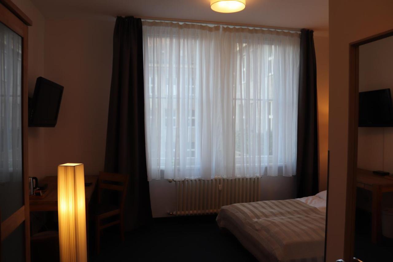 Hostel Vita เบอร์ลิน ภายนอก รูปภาพ